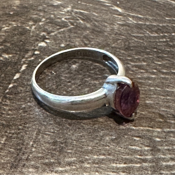 1.96 cts Pink Tourmaline Oval Faceted Sterling Silver Ring EUC - Picture 8 of 16